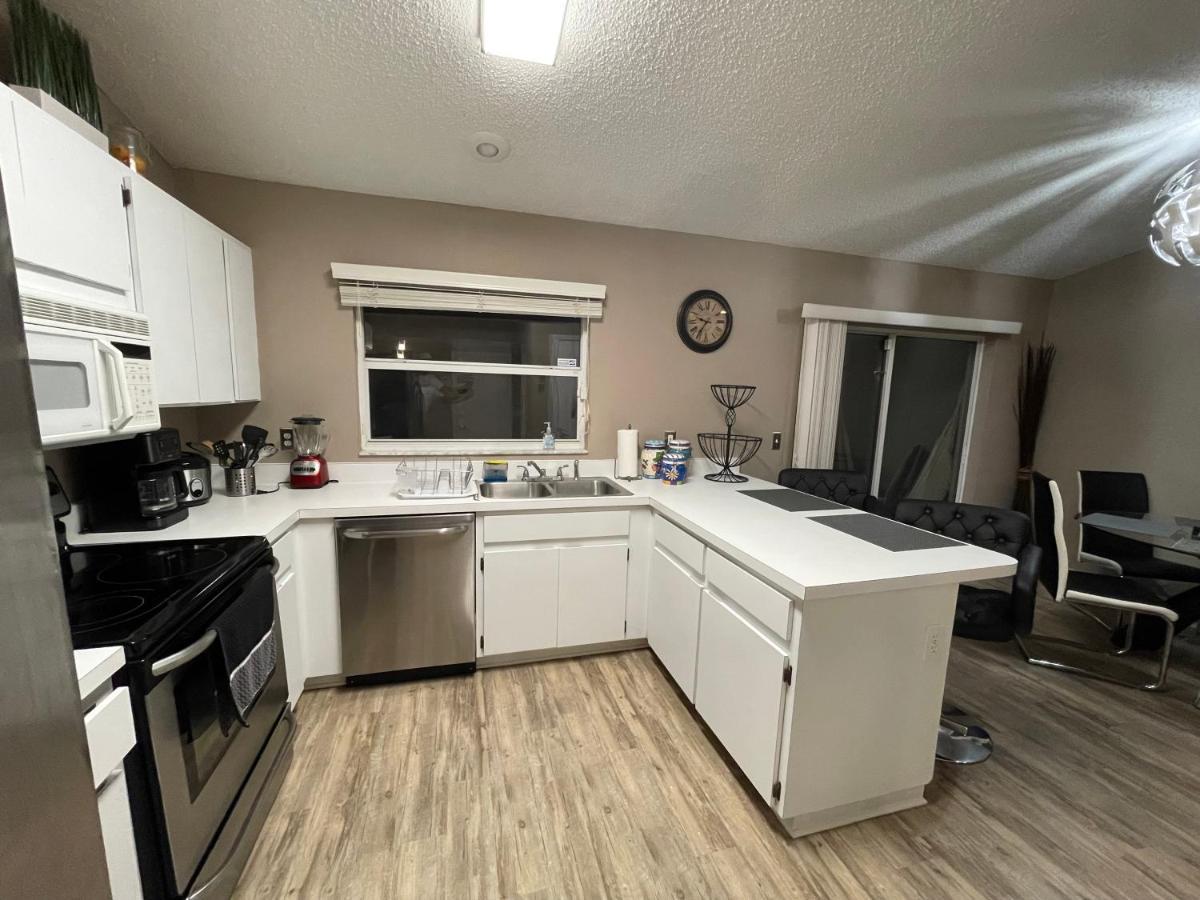 Cozy 3 Bedroom Home Close To Everything In Tampa! Εξωτερικό φωτογραφία